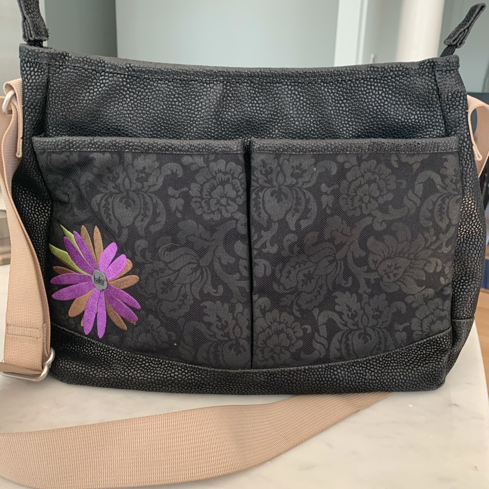 Haiku cross body handbag